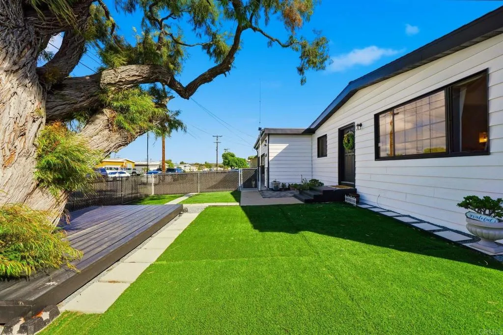 https://cdn.realtyfeed.com/cdn/127/306648630/ebf0edd7d7db7b0fca29b2de333b74c9.webp