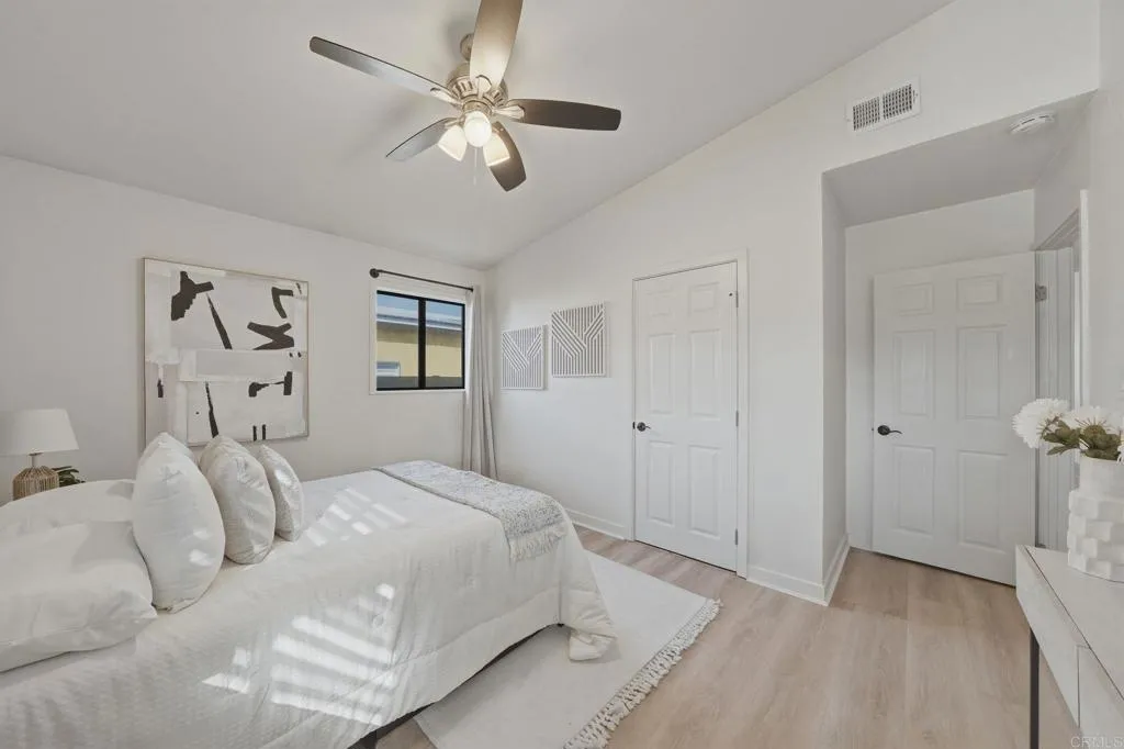 https://cdn.realtyfeed.com/cdn/127/306648630/fb75efbf3b70a846a10c013464bca519.webp