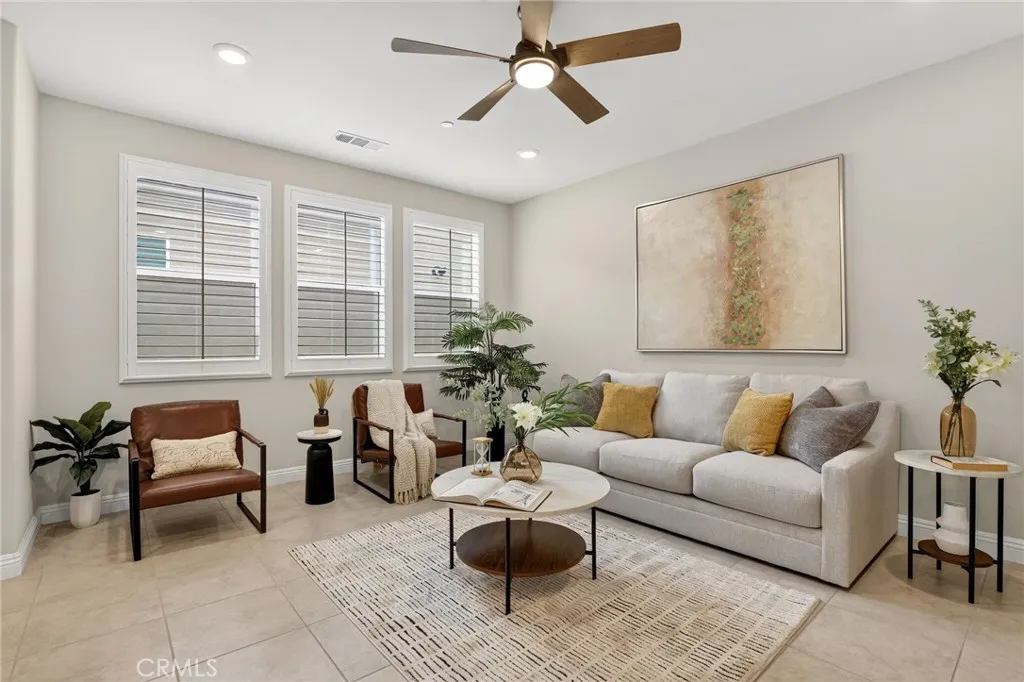 20506 Galloway Drive, Saugus, CA 91350 - Photo 4 of 36, Saugus, CA