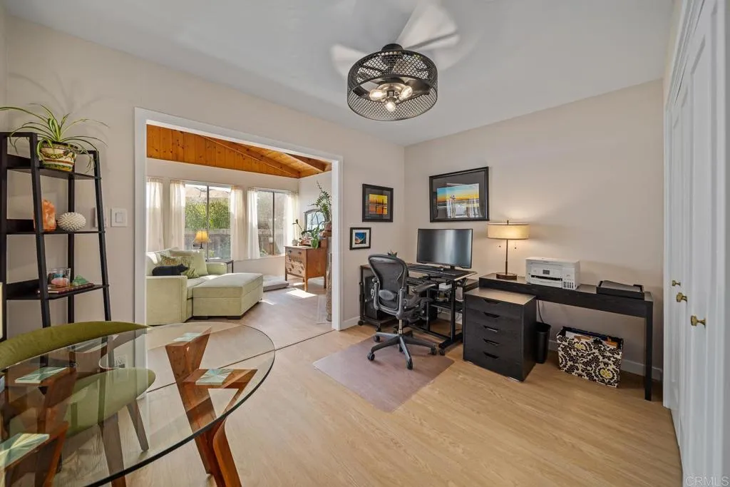 https://cdn.realtyfeed.com/cdn/127/306648662/1a23d79a88ca835d2add50a9f9674263.webp