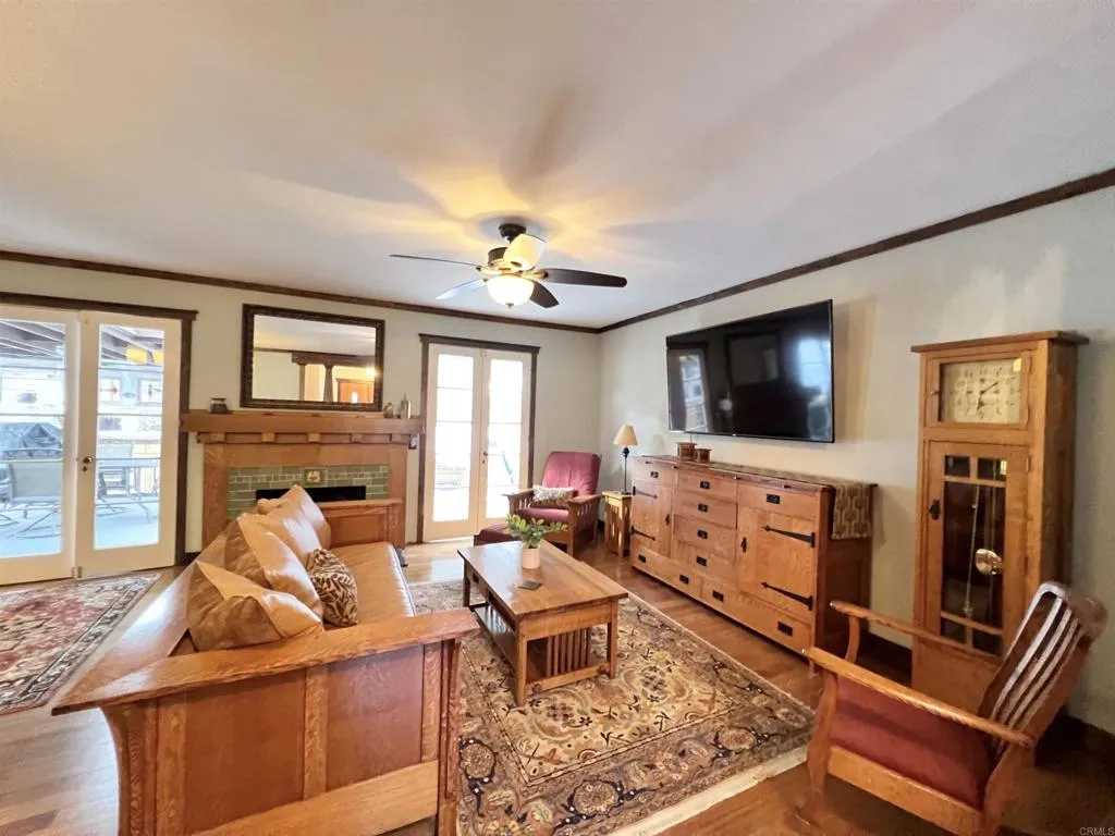 https://cdn.realtyfeed.com/cdn/127/306648670/afc267ca8db6a78834277d9ec553a1fe.webp