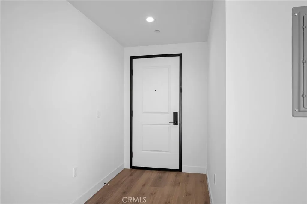 10657 Moorpark Street Unit 201, North Hollywood, CA 91602 - Photo 5 of 20, North Hollywood, CA