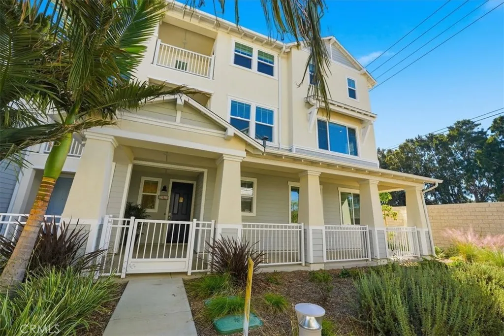 2392 Haley Point Drive Unit 104, Ventura, CA 93003 - Photo 5 of 53, Ventura, CA