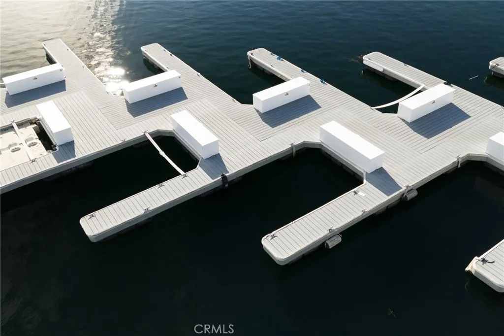 28537 North Shore, Lake Arrowhead, CA 92352 - Photo 3 of 37, Lake Arrowhead, CA