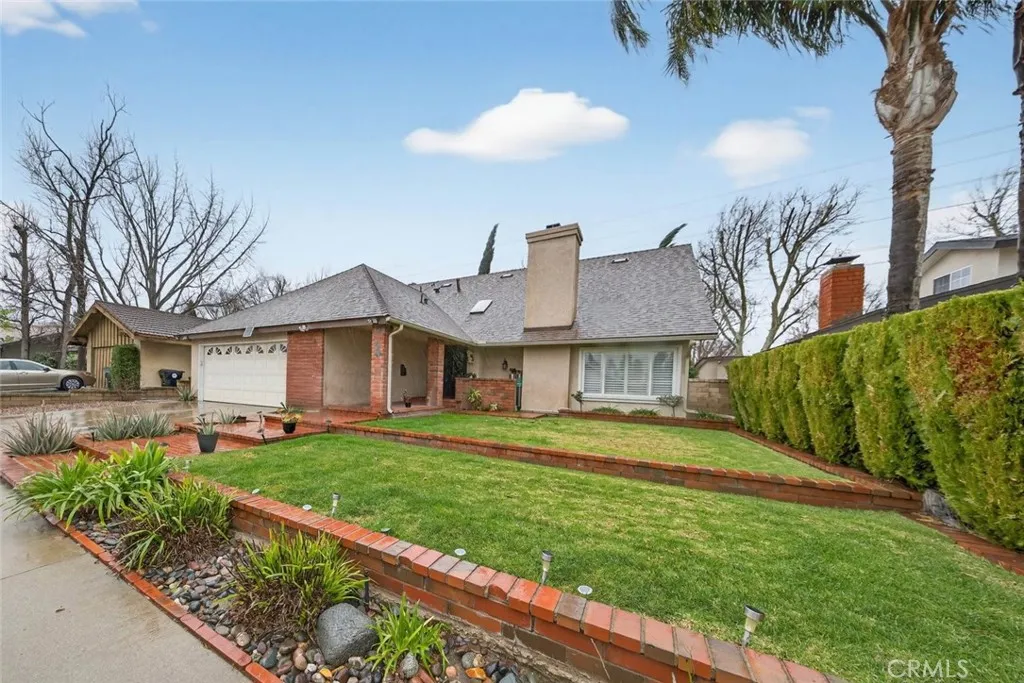 25047 Avenida Balita, Valencia, CA, 91355