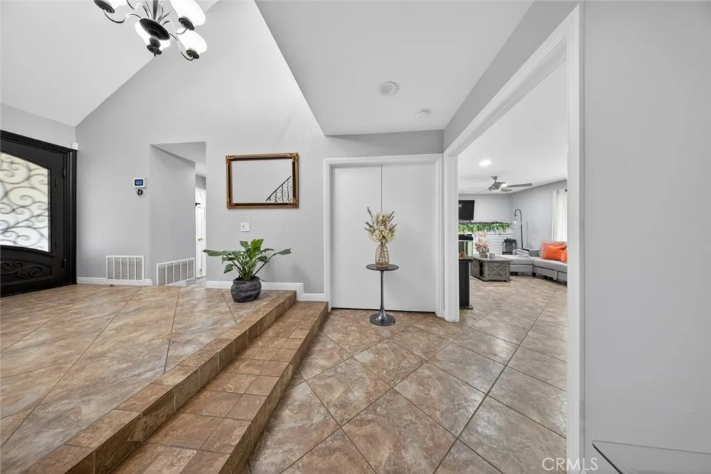25047 Avenida Balita, Valencia, CA, 91355