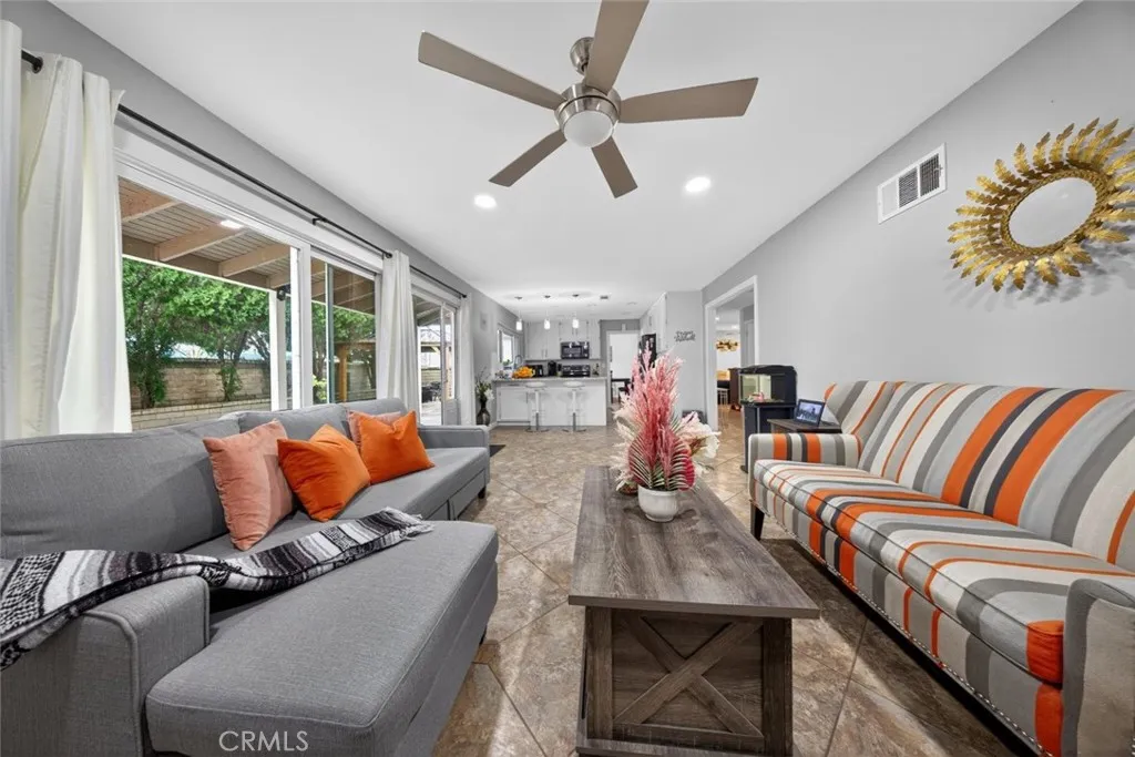 25047 Avenida Balita, Valencia, CA, 91355