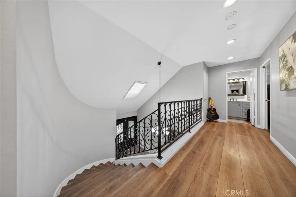 25047 Avenida Balita, Valencia, CA, 91355