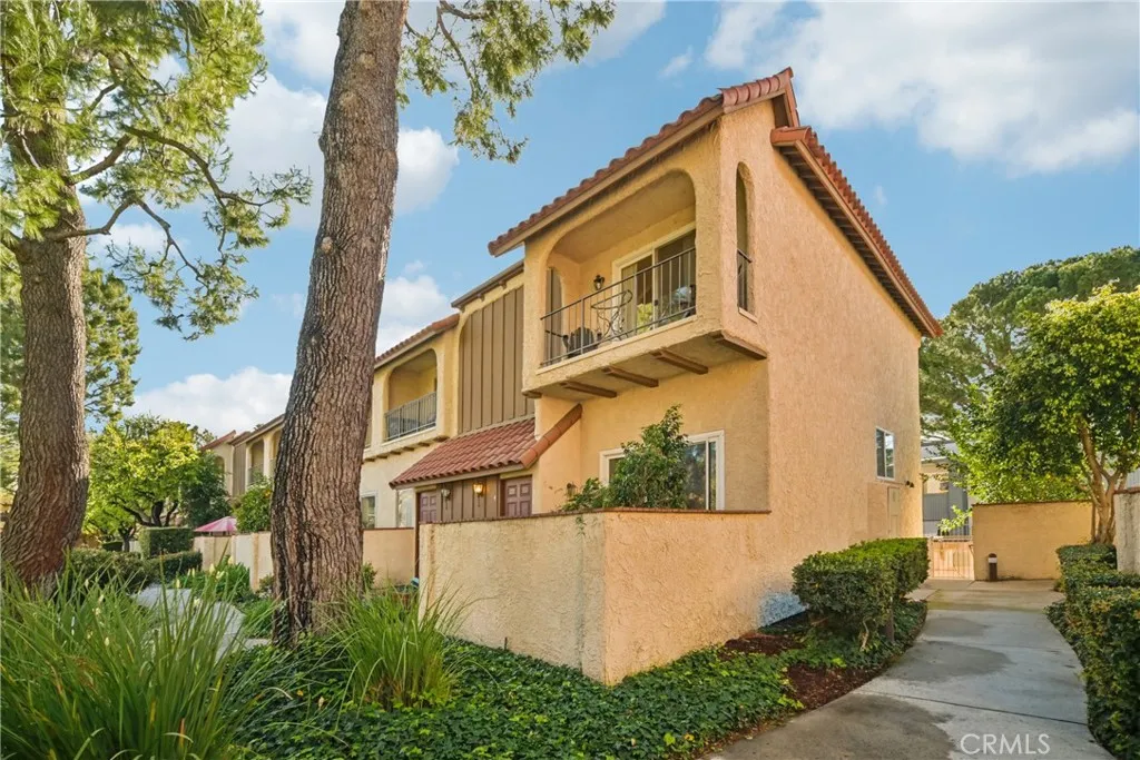 Reseda, CA 91335