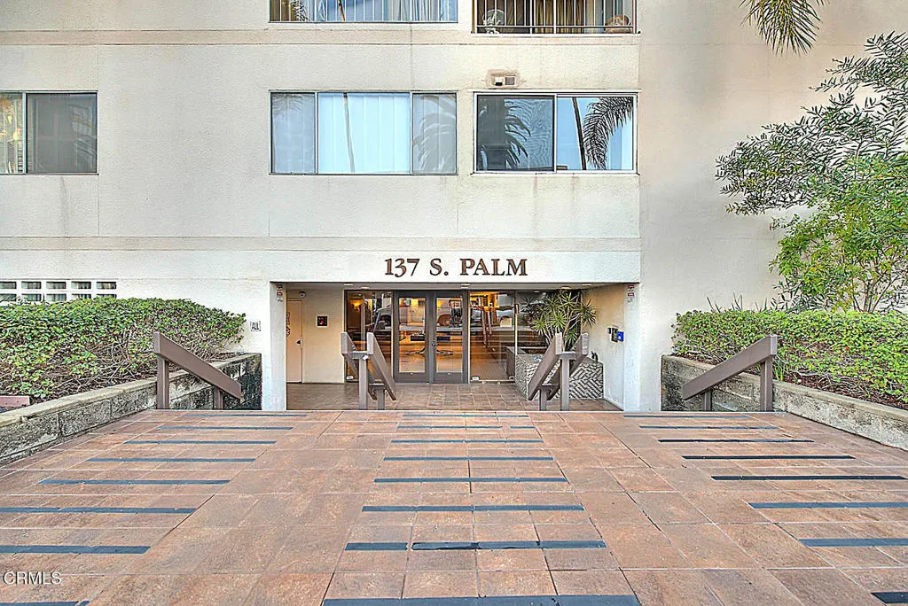 137 S Palm Drive Unit 201, Beverly Hills, CA 90212 - Photo 2 of 51, Beverly Hills, CA