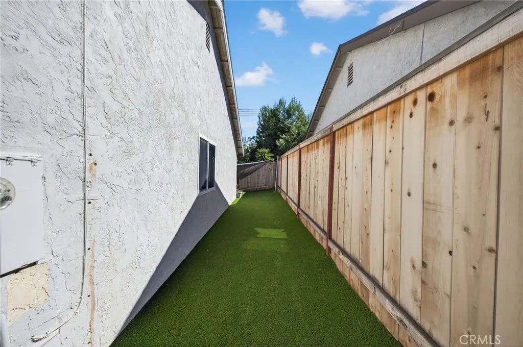 Photo #17: SW26038184 Listing: Photo #17