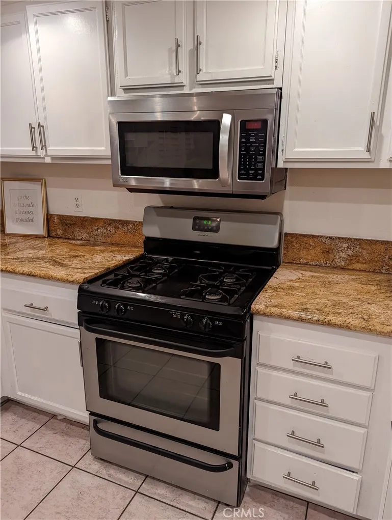 808 Atchison, Colton, CA 92324 - Photo 3 of 12, Colton, CA