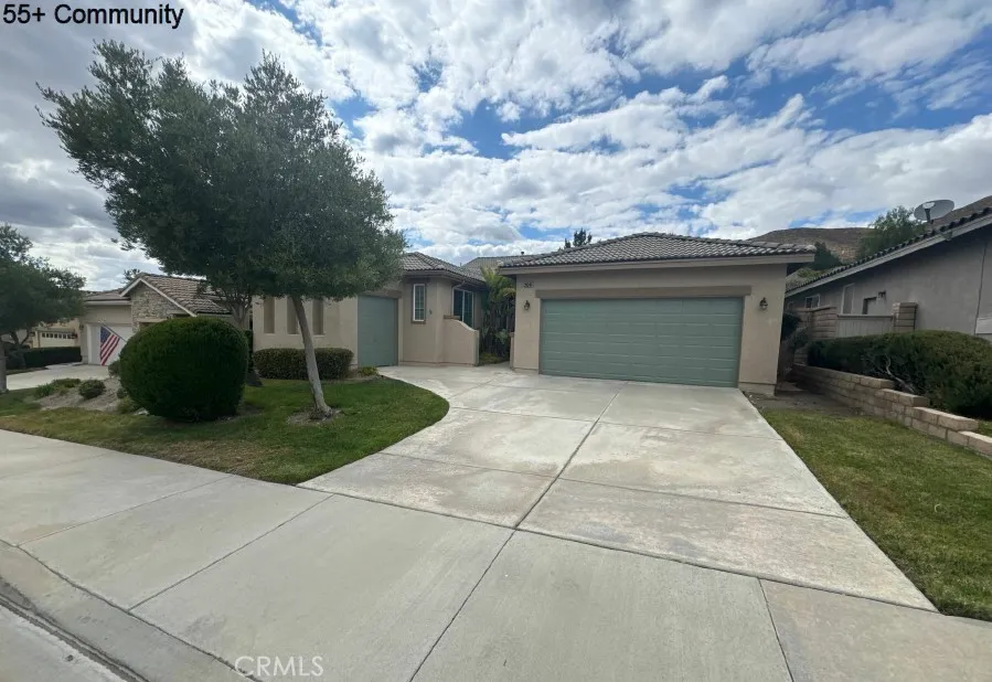 Menifee, CA 92584
