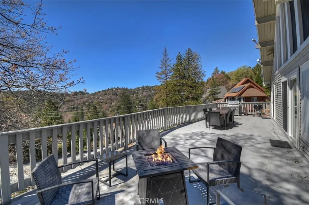 27814 North Bay, Lake Arrowhead, CA 92352 - Photo 3 of 50, Lake Arrowhead, CA