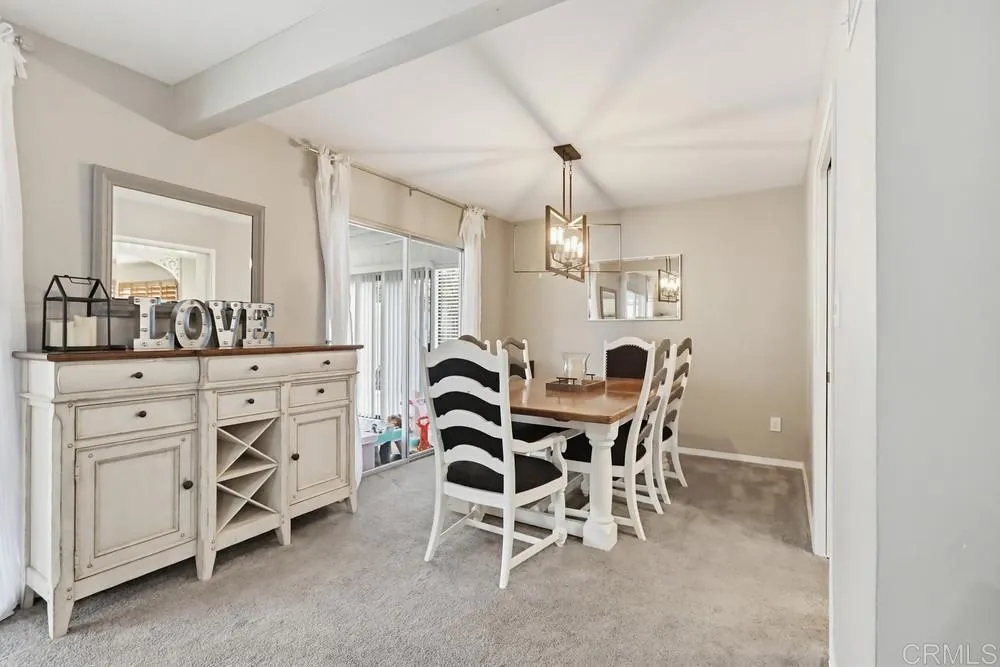 https://cdn.realtyfeed.com/cdn/127/306649001/79ad7f6adb6dd7bc5888180238130ef5.webp