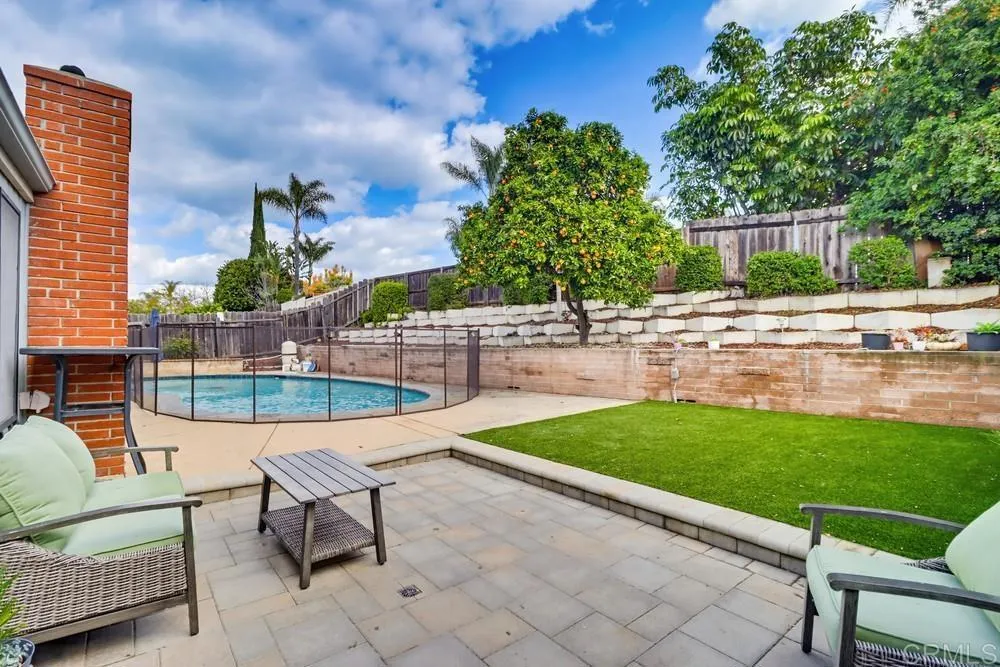 https://cdn.realtyfeed.com/cdn/127/306649001/c69606636f8630ba52e7ce52e5dc40cc.webp
