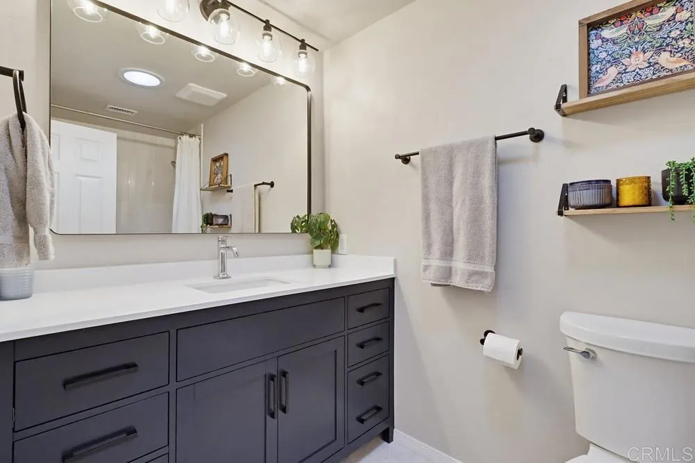 https://cdn.realtyfeed.com/cdn/127/306649001/f10b739a115026e64115910aa74b56f0.webp