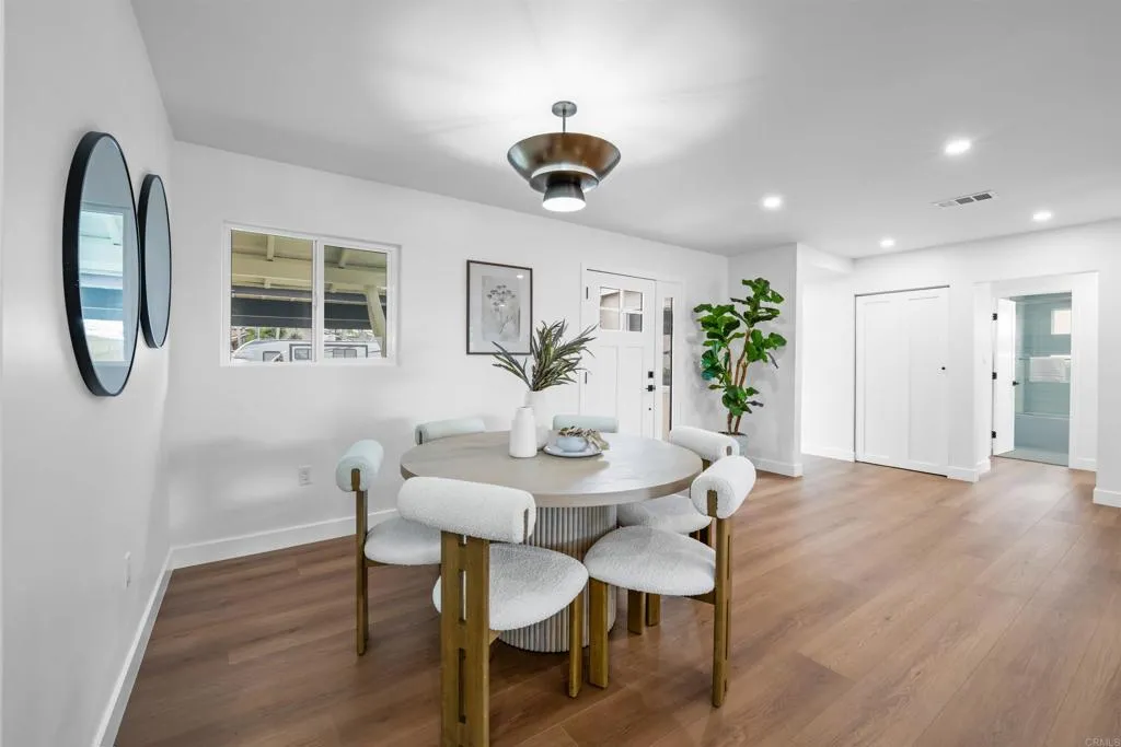 https://cdn.realtyfeed.com/cdn/127/306649002/a787e1bd54bdc6678056fa8811e124f3.webp