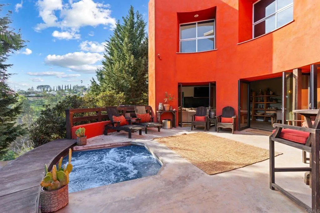 https://cdn.realtyfeed.com/cdn/127/306649058/1fb6ff8c76441ea61cde642c14f0f05d.webp