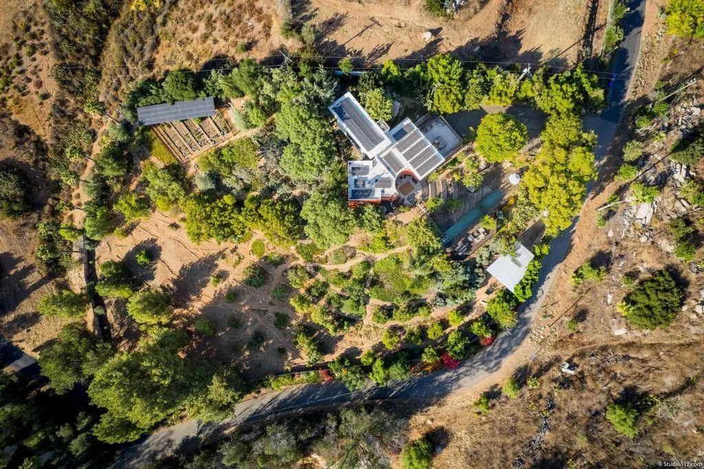 https://cdn.realtyfeed.com/cdn/127/306649058/a3c8c51ef649eb148af6704ebc54a102.webp