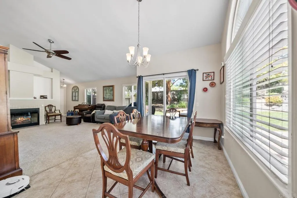 https://cdn.realtyfeed.com/cdn/127/306649079/e1251b74c06582459c2bea00db869d95.webp