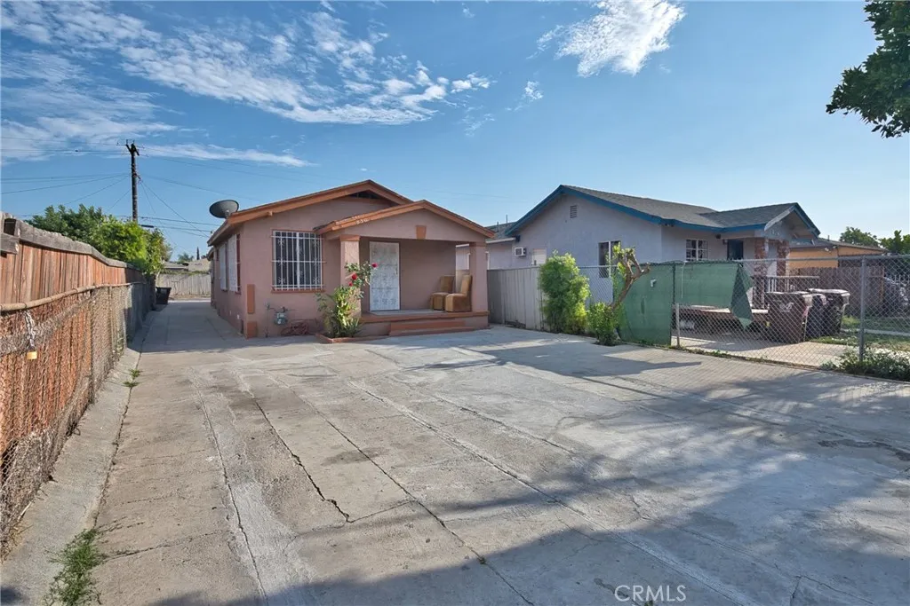 Compton, CA 90222
