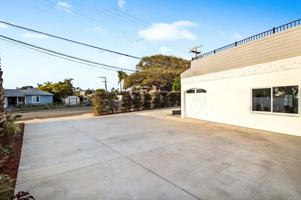 https://cdn.realtyfeed.com/cdn/127/306649145/cba51bd325b93486ddc31c74ace7d8c7.webp