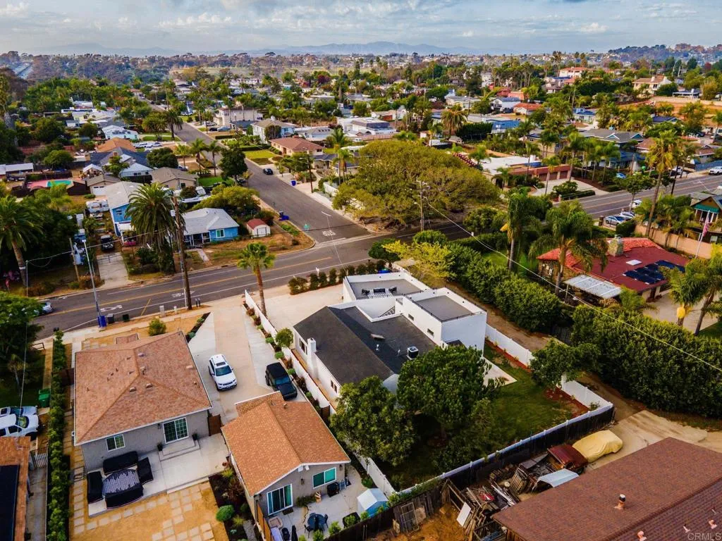 https://cdn.realtyfeed.com/cdn/127/306649145/e0f84a8b62800eb81b407db1bd7c0007.webp