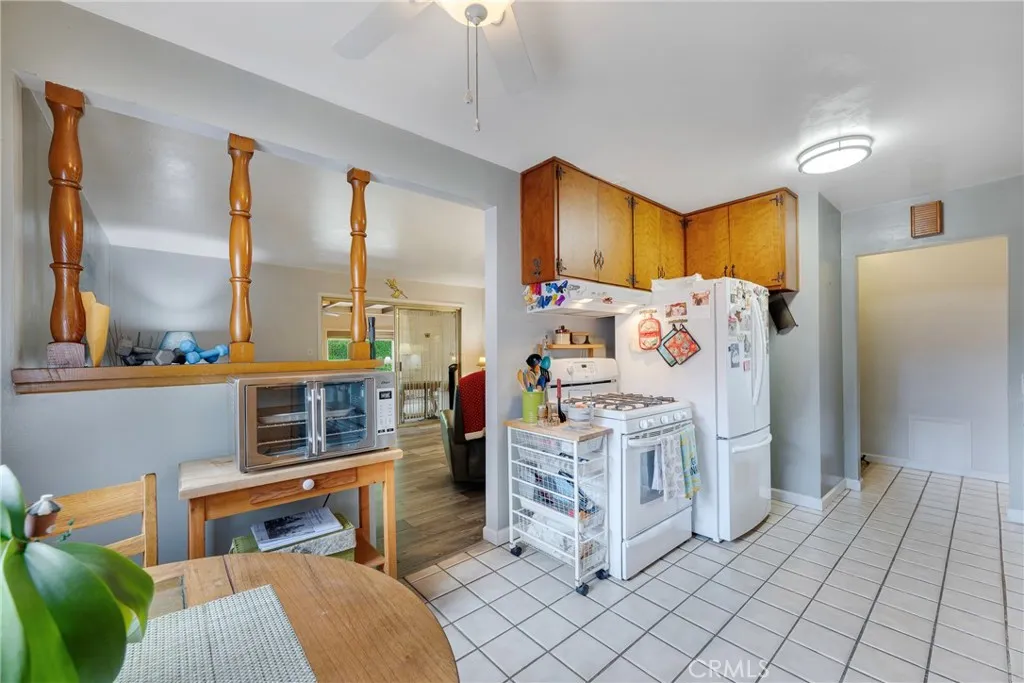 https://cdn.realtyfeed.com/cdn/127/306649217/24c06224fe5b20de6e890a51c10afcb7.webp