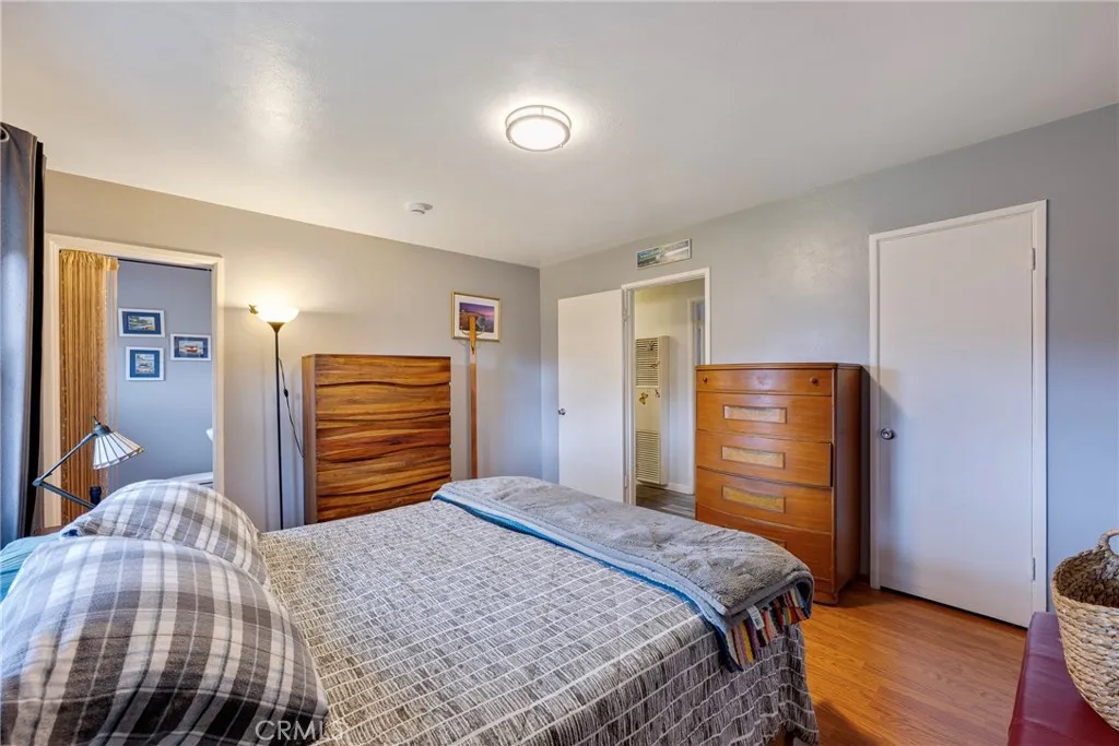 https://cdn.realtyfeed.com/cdn/127/306649217/2e288e1531c676272957f62dc57571af.webp