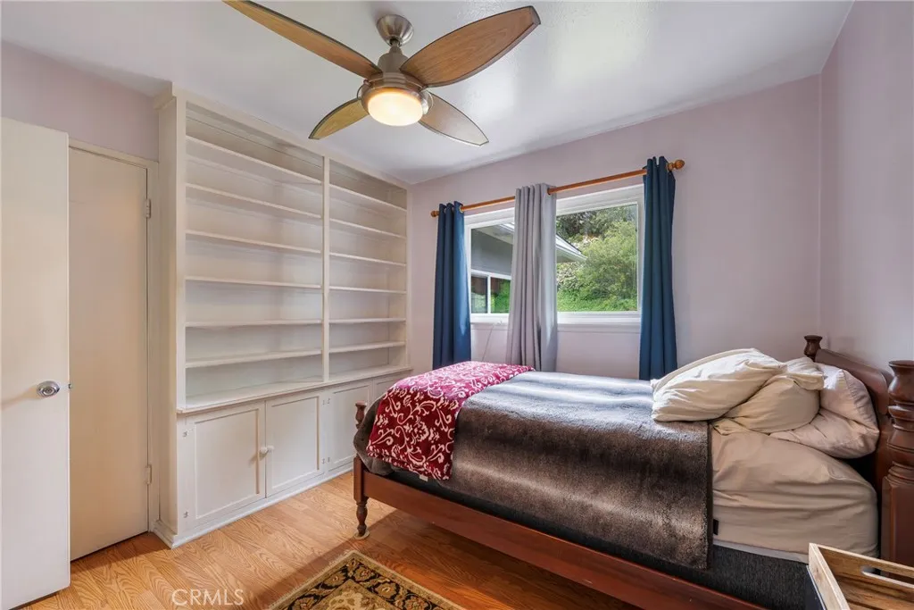 https://cdn.realtyfeed.com/cdn/127/306649217/2f7c3d7b7271593c61c100d5e7263bb3.webp