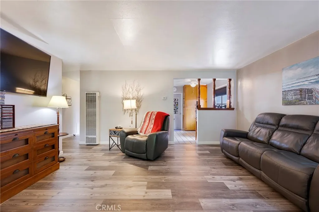 https://cdn.realtyfeed.com/cdn/127/306649217/814c7451b6708891d59583e78f1fdb13.webp