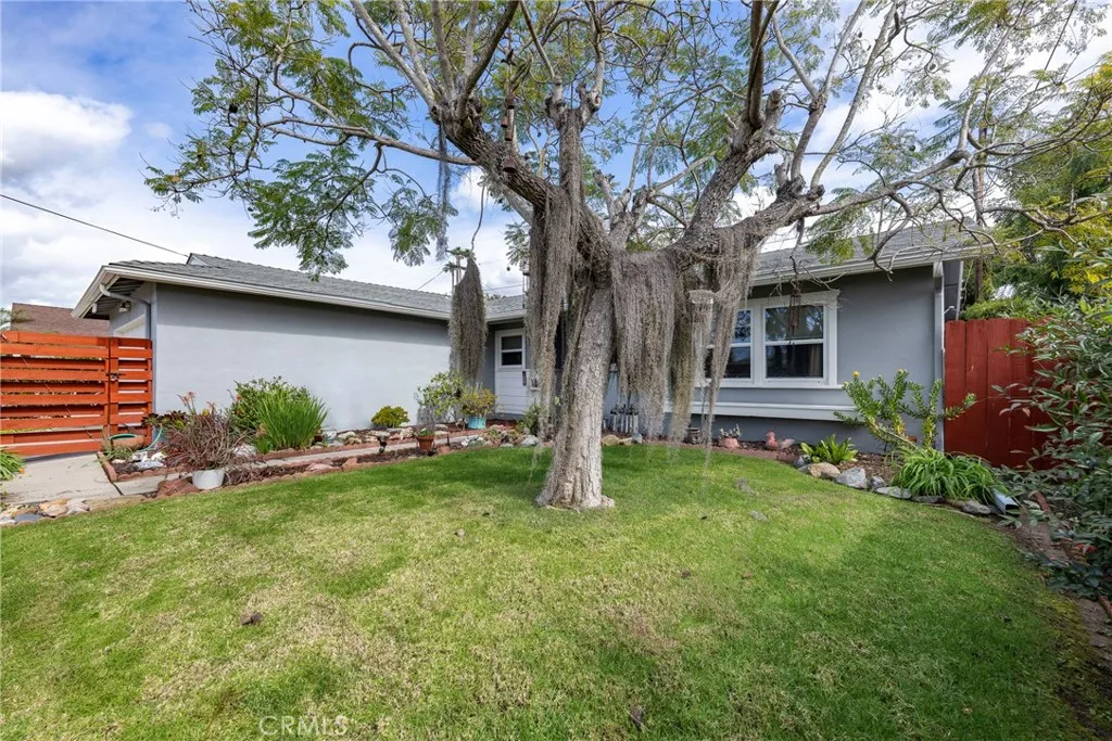 https://cdn.realtyfeed.com/cdn/127/306649217/8e3a85002d0bc97398769baf97cb41da.webp
