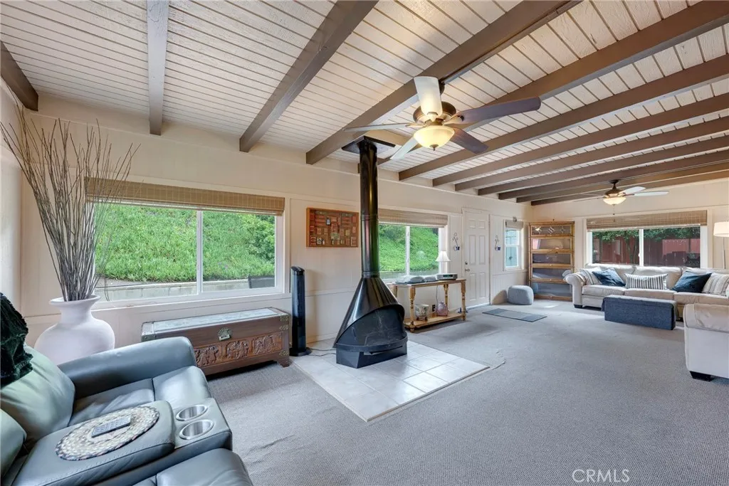 https://cdn.realtyfeed.com/cdn/127/306649217/9722541205c72d3bce7b6eb2defab8da.webp