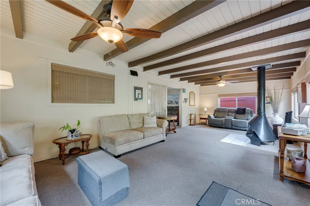 https://cdn.realtyfeed.com/cdn/127/306649217/9e870b590916b959df6e7f6e97fdfbb1.webp