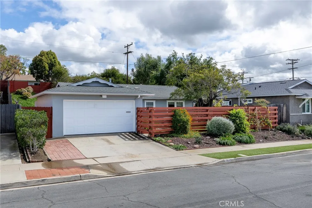 Photo #3: PW26038160 Listing: Photo #3