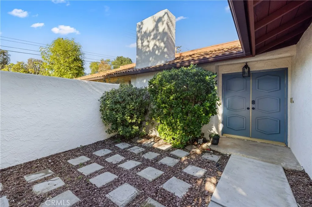 3950 Daguerre, Calabasas, CA 91302 - Photo 2 of 29, Calabasas, CA