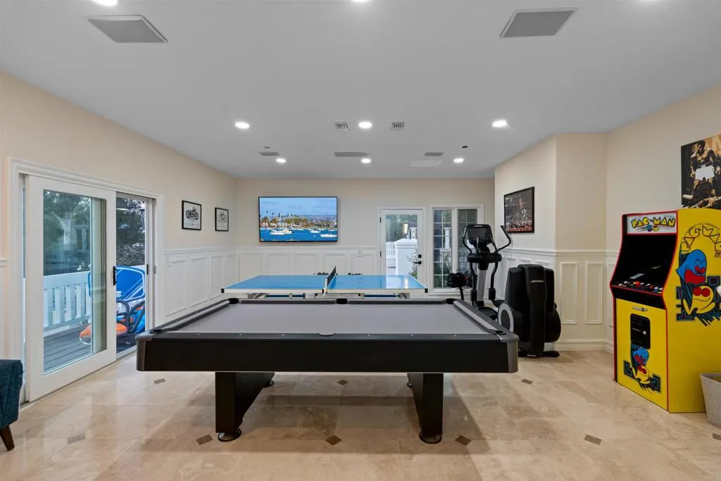 6998 Rancho La Cima, Rancho Santa Fe, CA, 92067