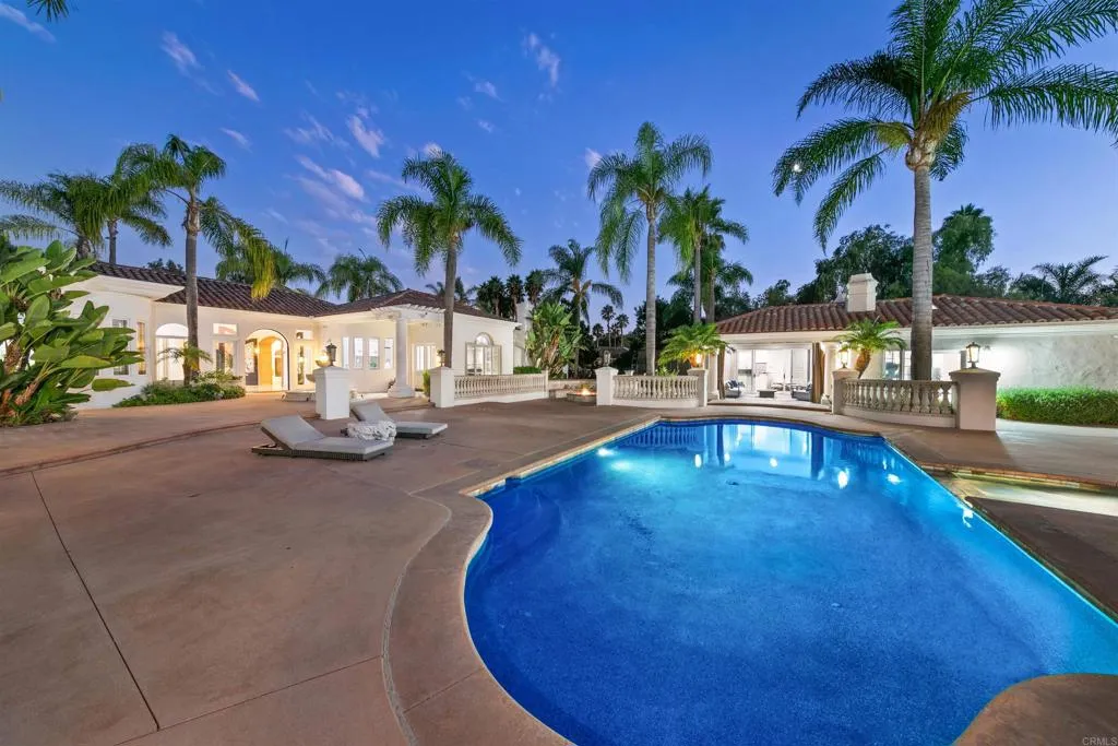 6998 Rancho La Cima, Rancho Santa Fe, CA, 92067