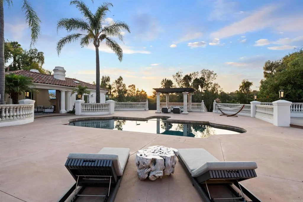 6998 Rancho La Cima, Rancho Santa Fe, CA, 92067