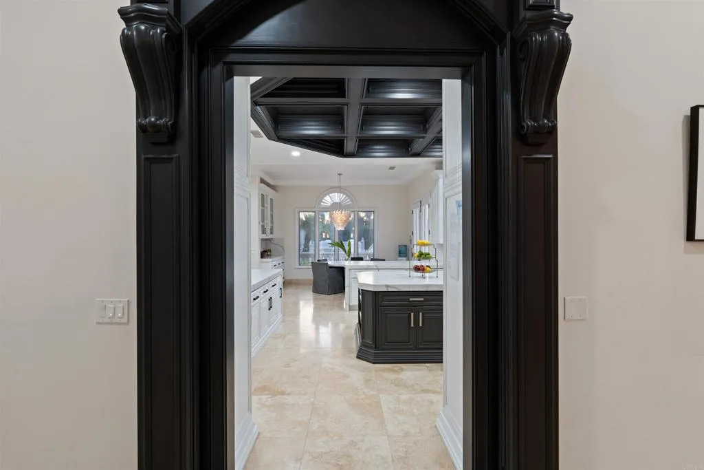 6998 Rancho La Cima, Rancho Santa Fe, CA, 92067