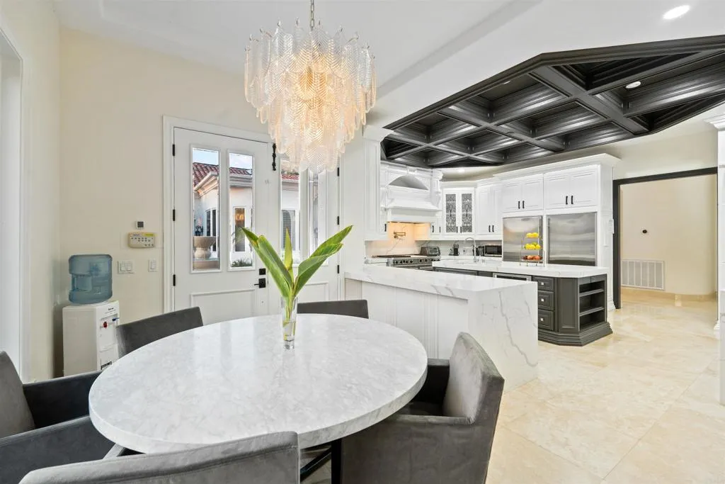 6998 Rancho La Cima, Rancho Santa Fe, CA, 92067
