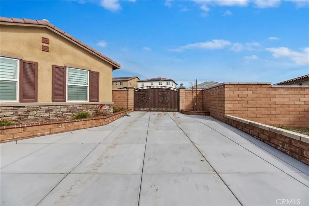 25858 Oak Springs Court, Homeland, CA 92548 - Photo 4 of 67, Homeland, CA