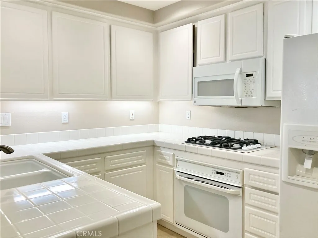 Irvine, CA 92606