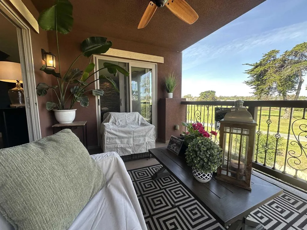7608 Camino Abierto, Carlsbad, CA, 92009