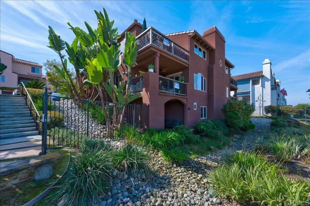 7608 Camino Abierto, Carlsbad, CA, 92009