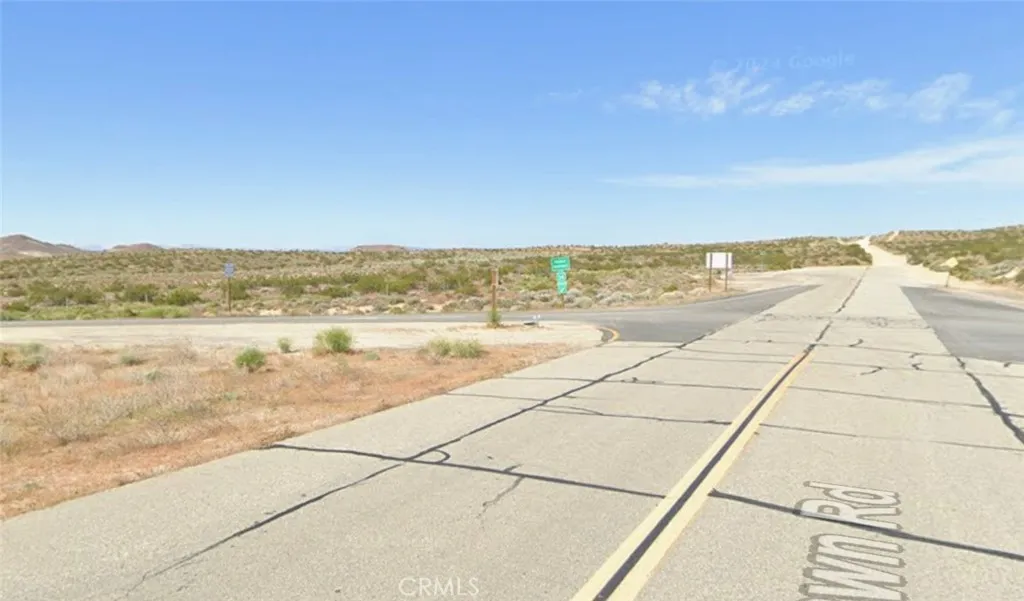 100 W Dawn, Rosamond, CA 93560 - Photo 4 of 15, Rosamond, CA