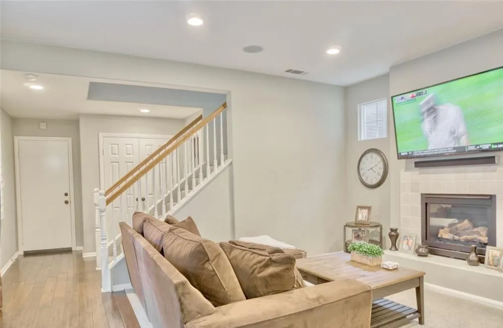 2 Evergreen Road, Ladera Ranch, CA 92694 - Photo 4 of 21, Ladera Ranch, CA