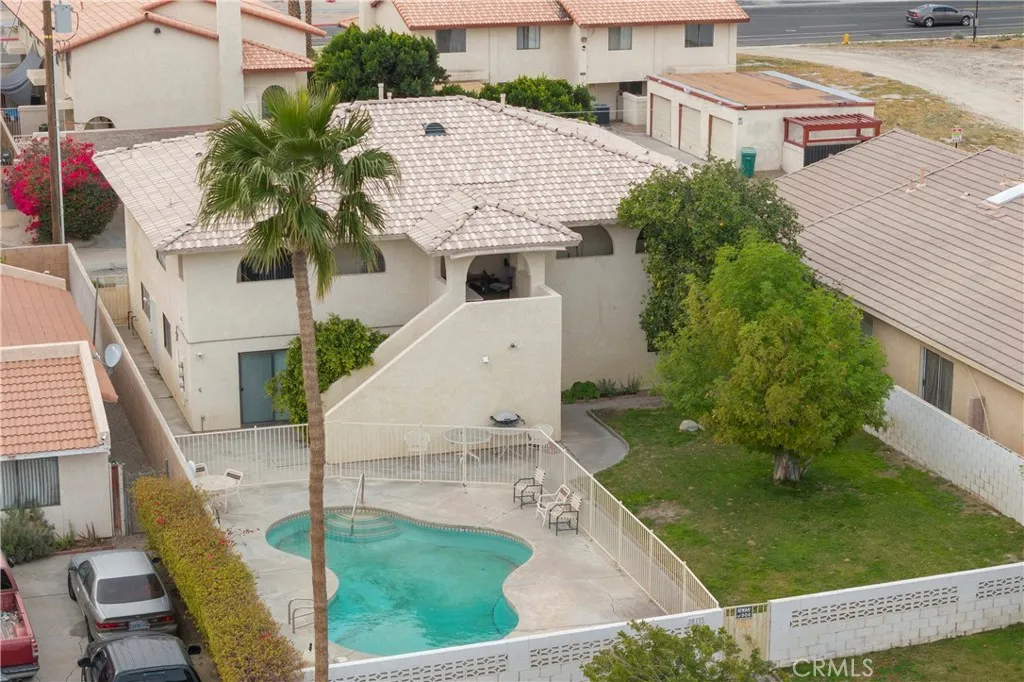 28135 Avenida La Paz