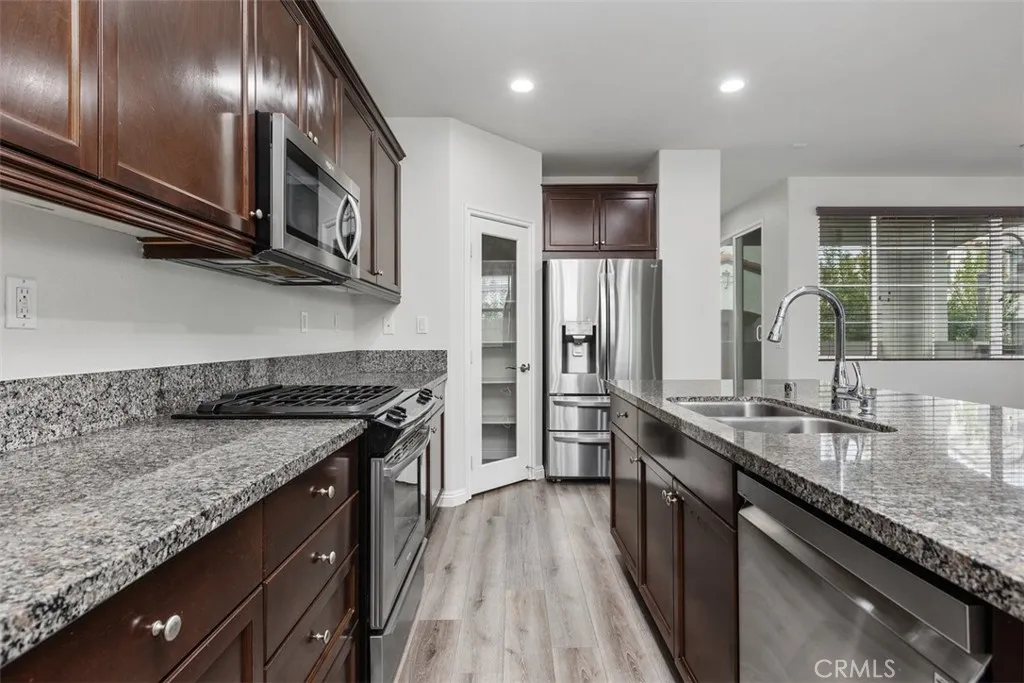 Photo #12: SW26033848 Listing: Photo #12